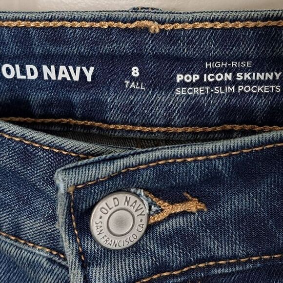 Old Navy Women's High-Waisted Distressed Pop Icon Skinny Jeans in Medium Indigo - Picture 6 of 9